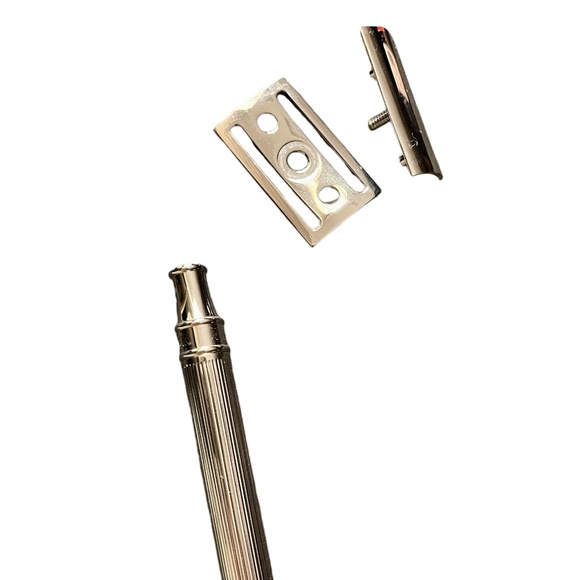 New - Never Used - CHROME DOUBLE EDGE RAZOR - LONG HANDLE - Picture 6 of 8